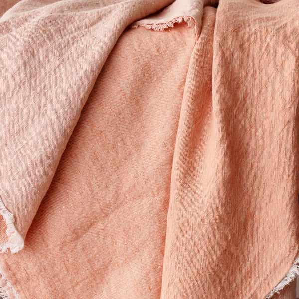 Throw VV Linen - Melon Pink - Originals Furniture