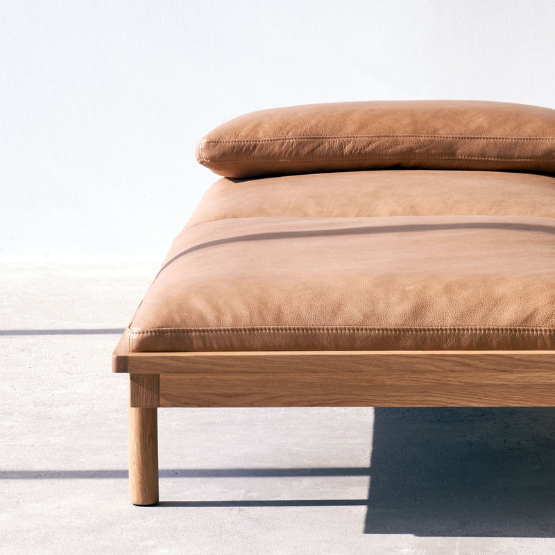 Pensive Leather Daybed | Canyon (180cm)